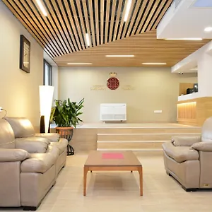 4* Otel Garnet